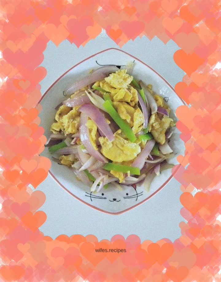 Scrambled eggs with onions and peppers