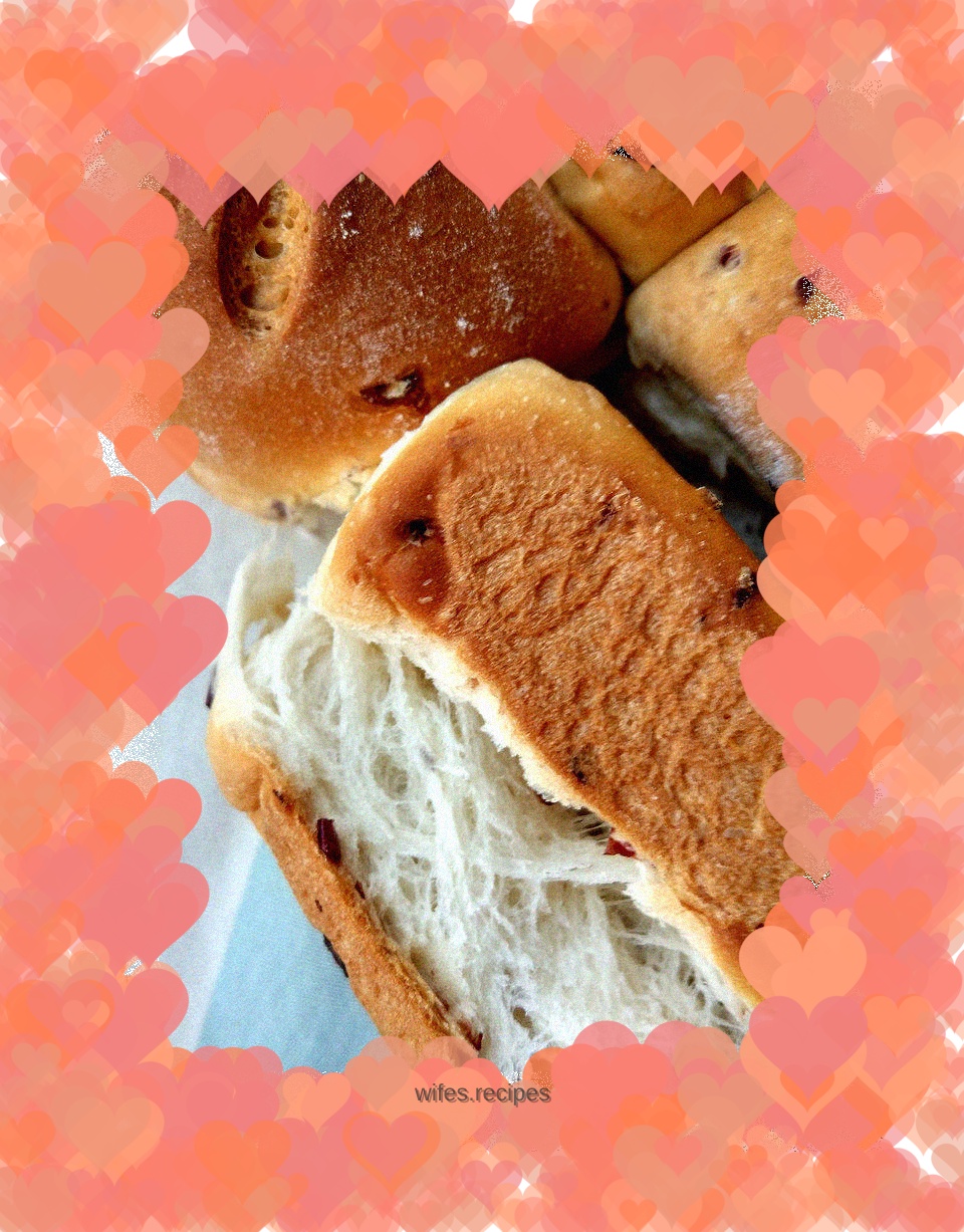Medium cranberry bread (no gloves needed for drawing)