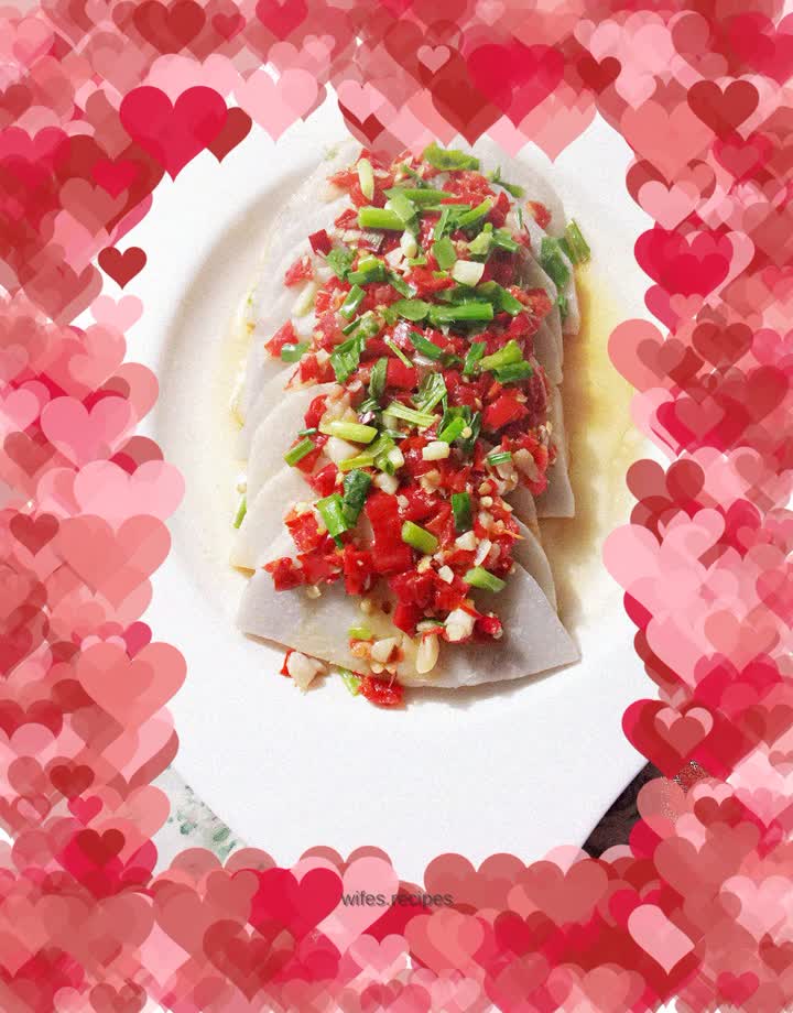 Chopped pepper and taro