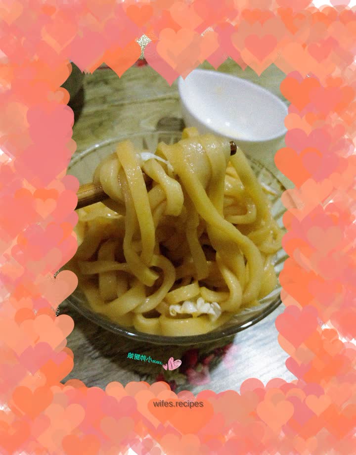 Soy Sauce Noodles ~ Soy Sauce Hand-rolled Noodles. You can have noodles that don’t require marinade in just ten minutes!