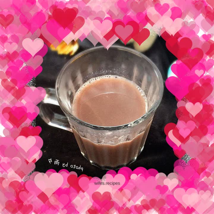 Red bean and lotus seed soy milk