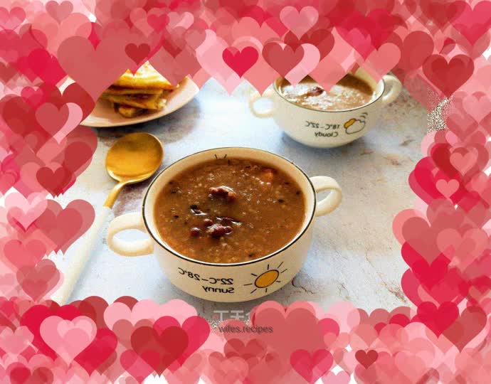 A bowl of delicious Laba porridge