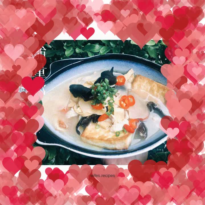 Chicken, bean curd and pickled radish energy soup