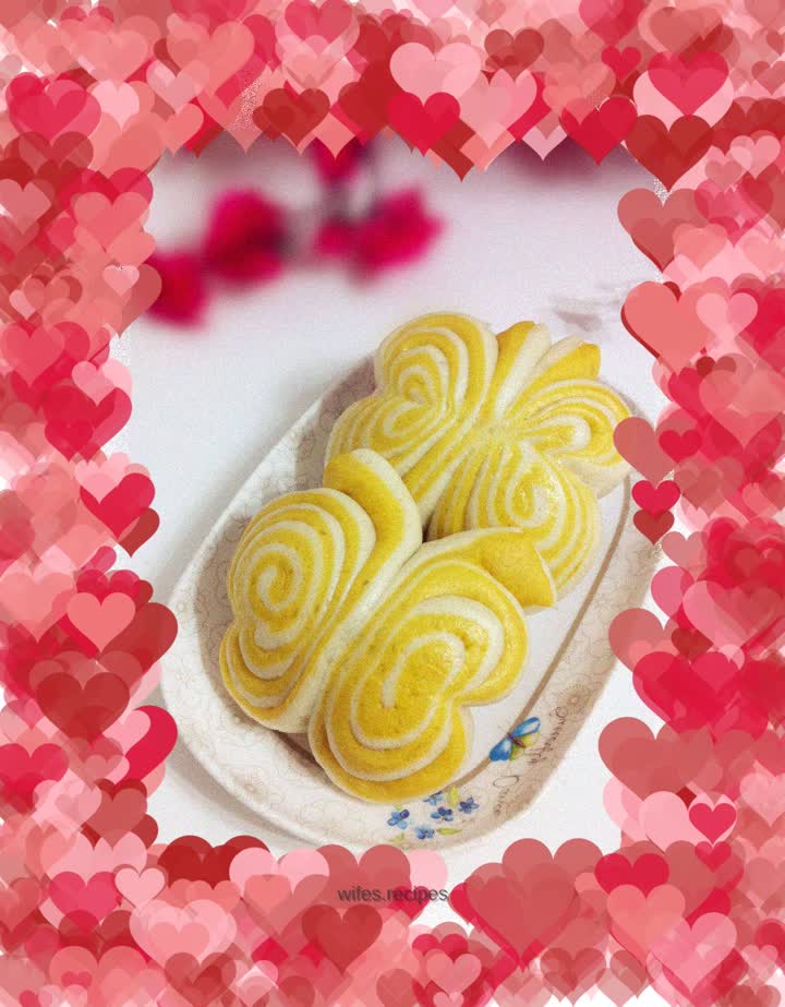 Two-color butterfly roll
