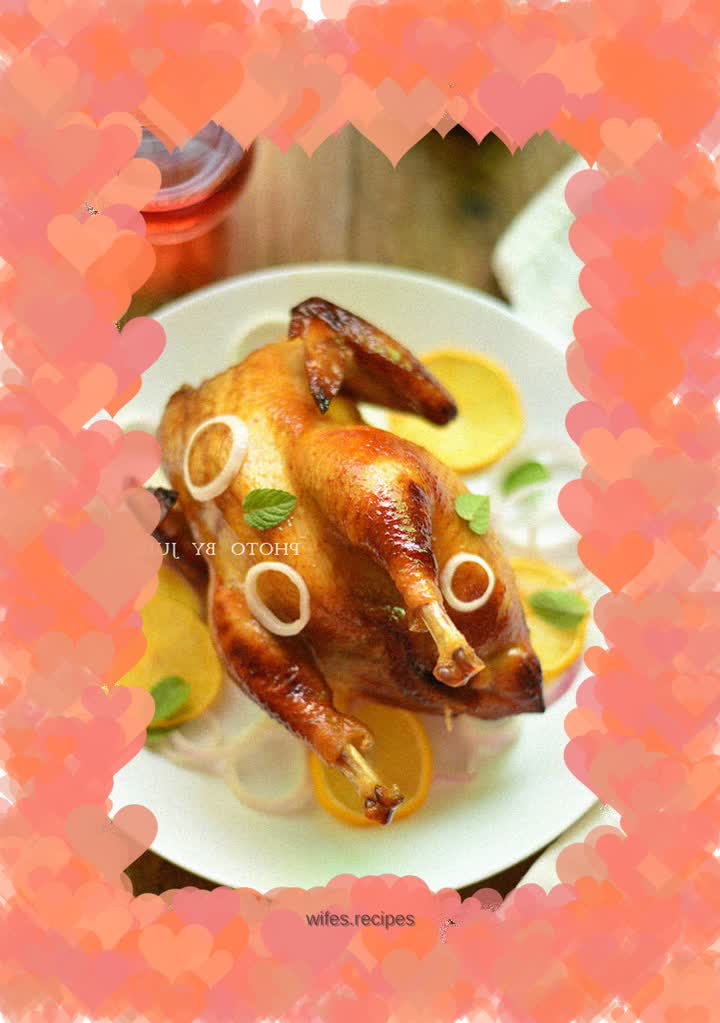 Grilled whole chicken with lemon flavor