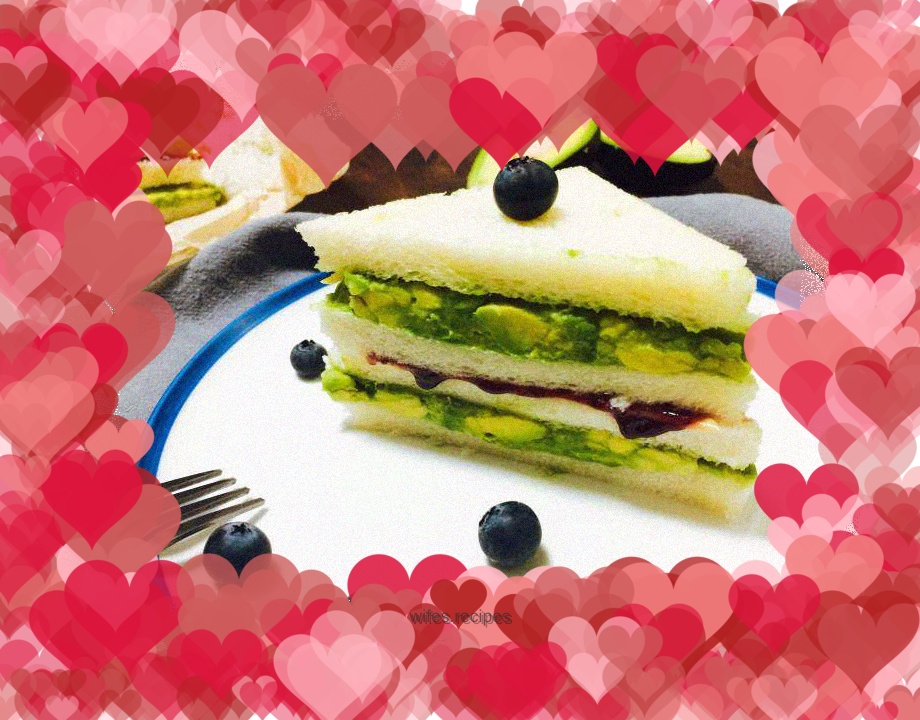 Avocado cheese sandwich