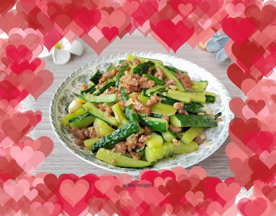 Stir-fried beef with cucumber