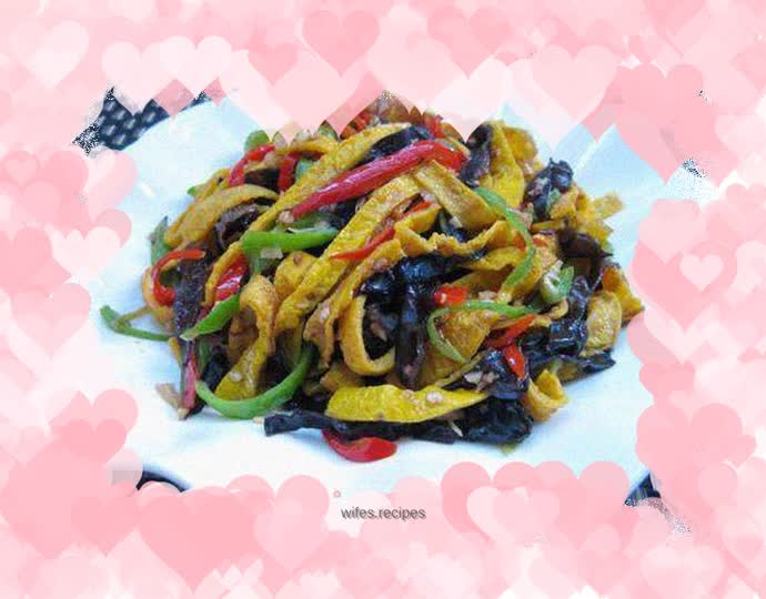 Fresh fried fungus with egg skin