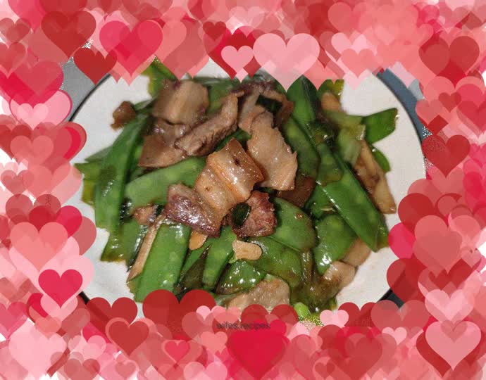 Stir-fried pork belly with snow peas