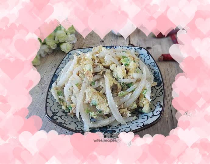 Egg-flavored shredded radish