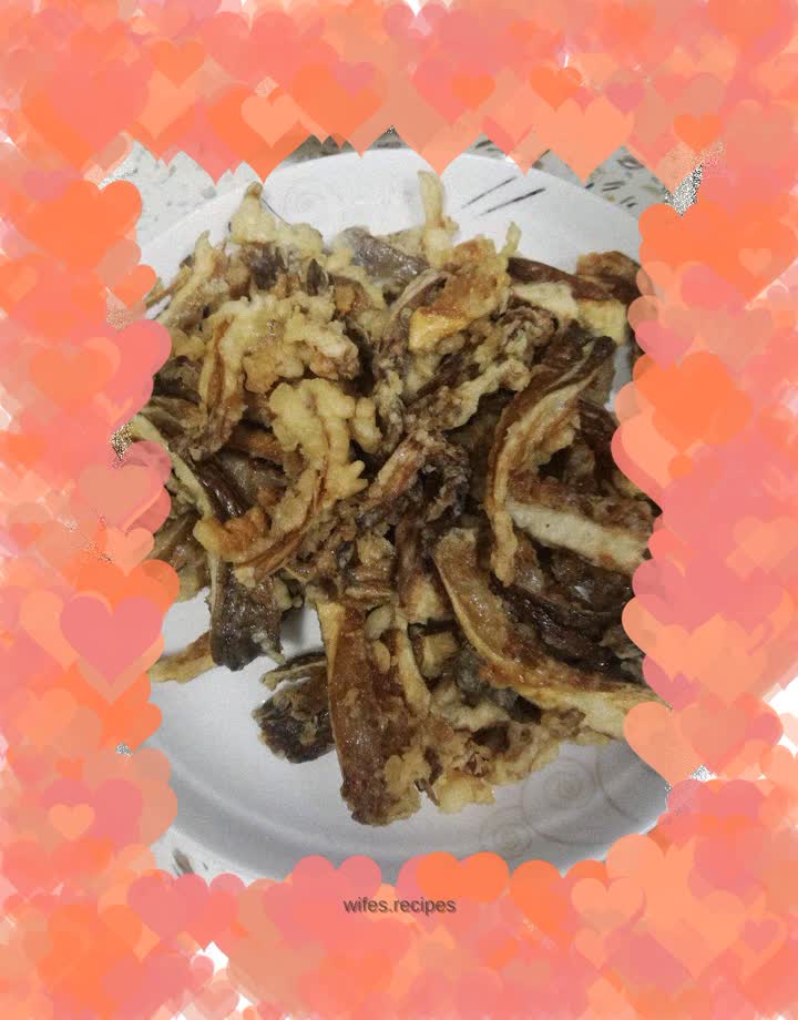 Dry fried mushrooms