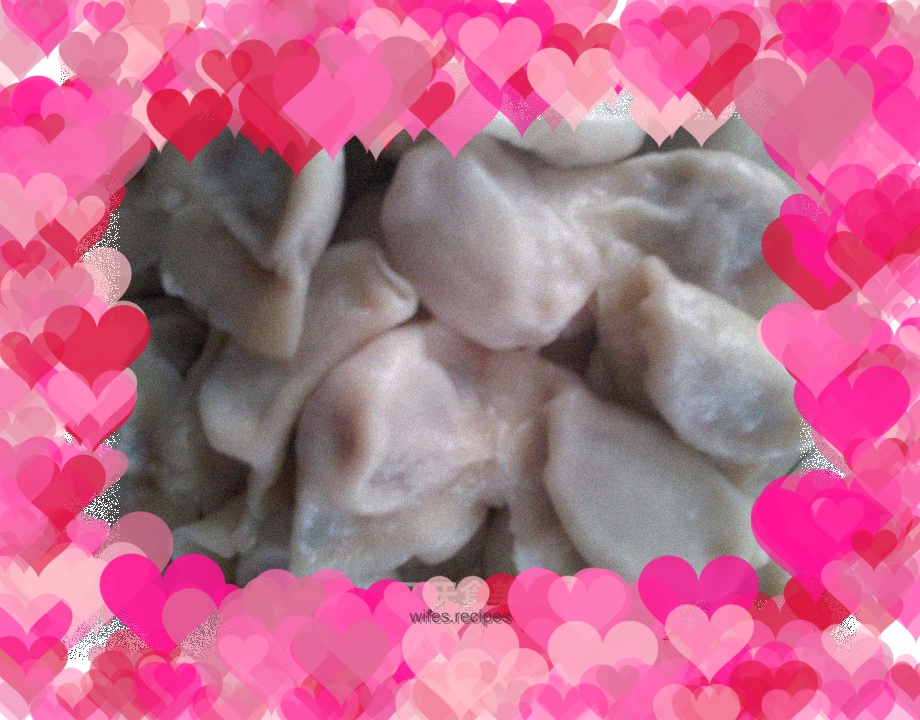 Dumplings with pork and green onion filling