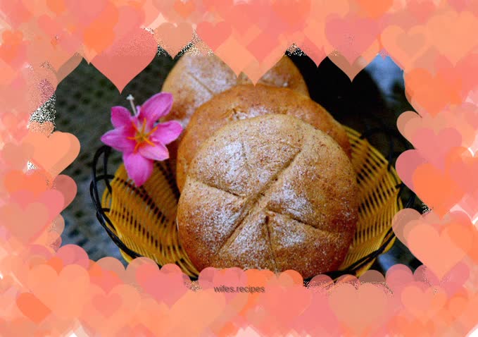 Triticale bread flour