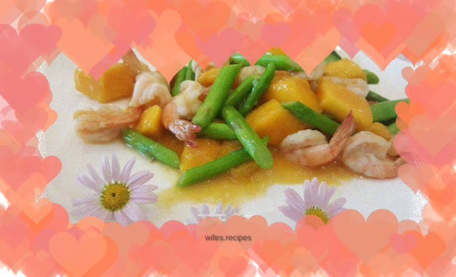 Fried Prawns with Mango