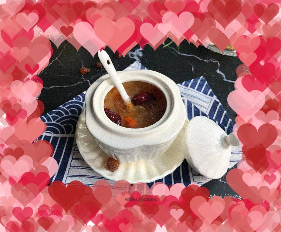 Peach gum, saponin, rice, snow swallow, red dates and white fungus soup