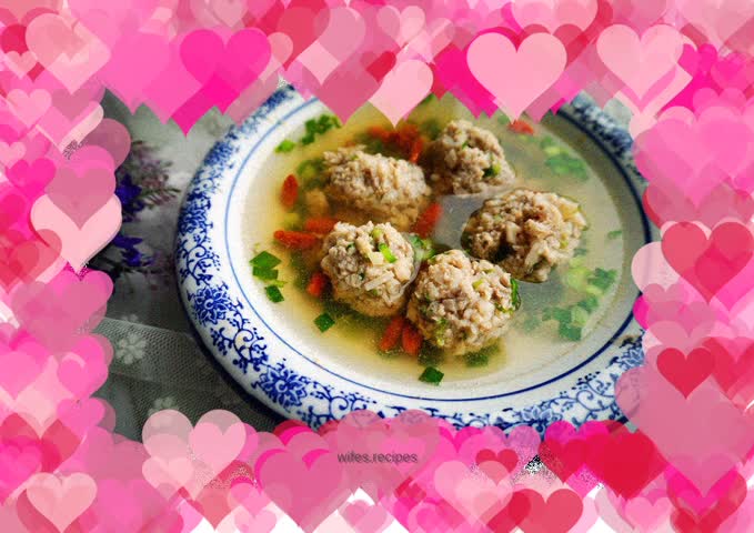 Lotus root ball soup