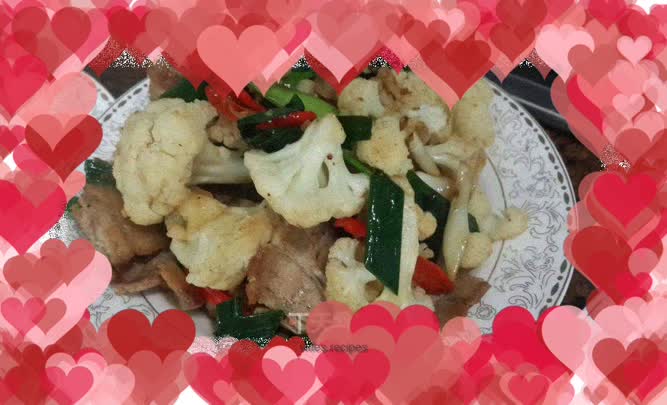 Organic Cauliflower Stir-fried Pork Belly