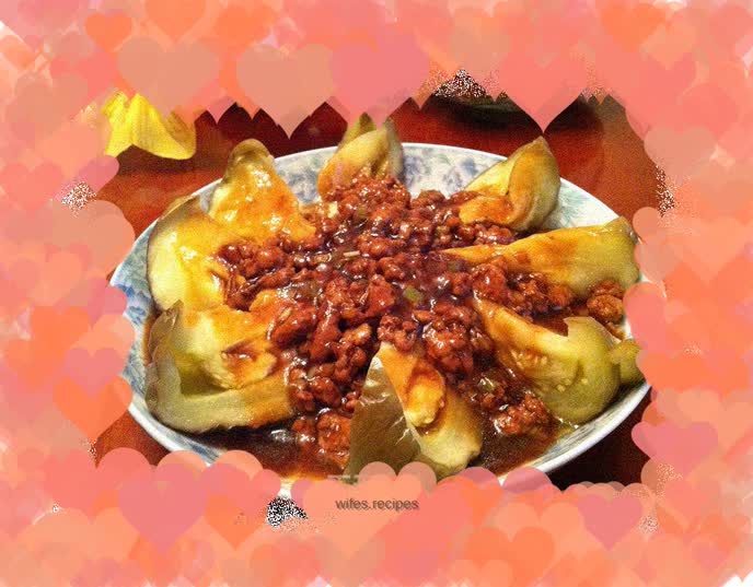 Stewed with minced meat and eggplant