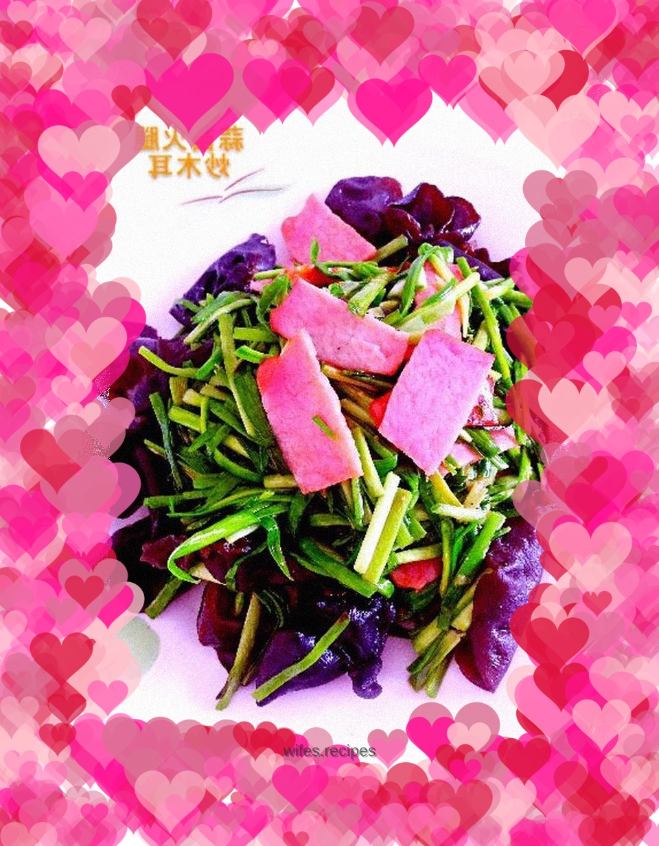 Stir-fried fungus with garlic and ham