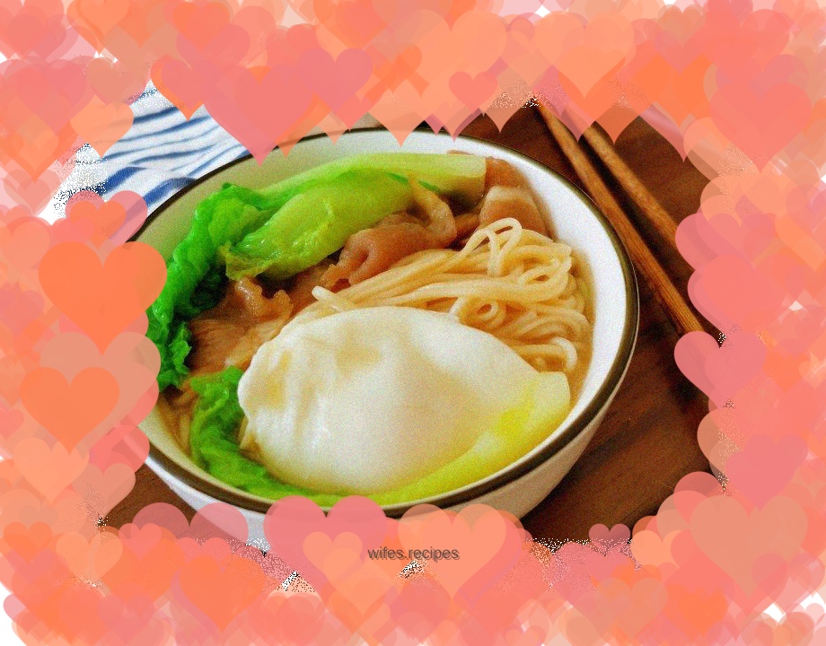 Hot cabbage noodle soup