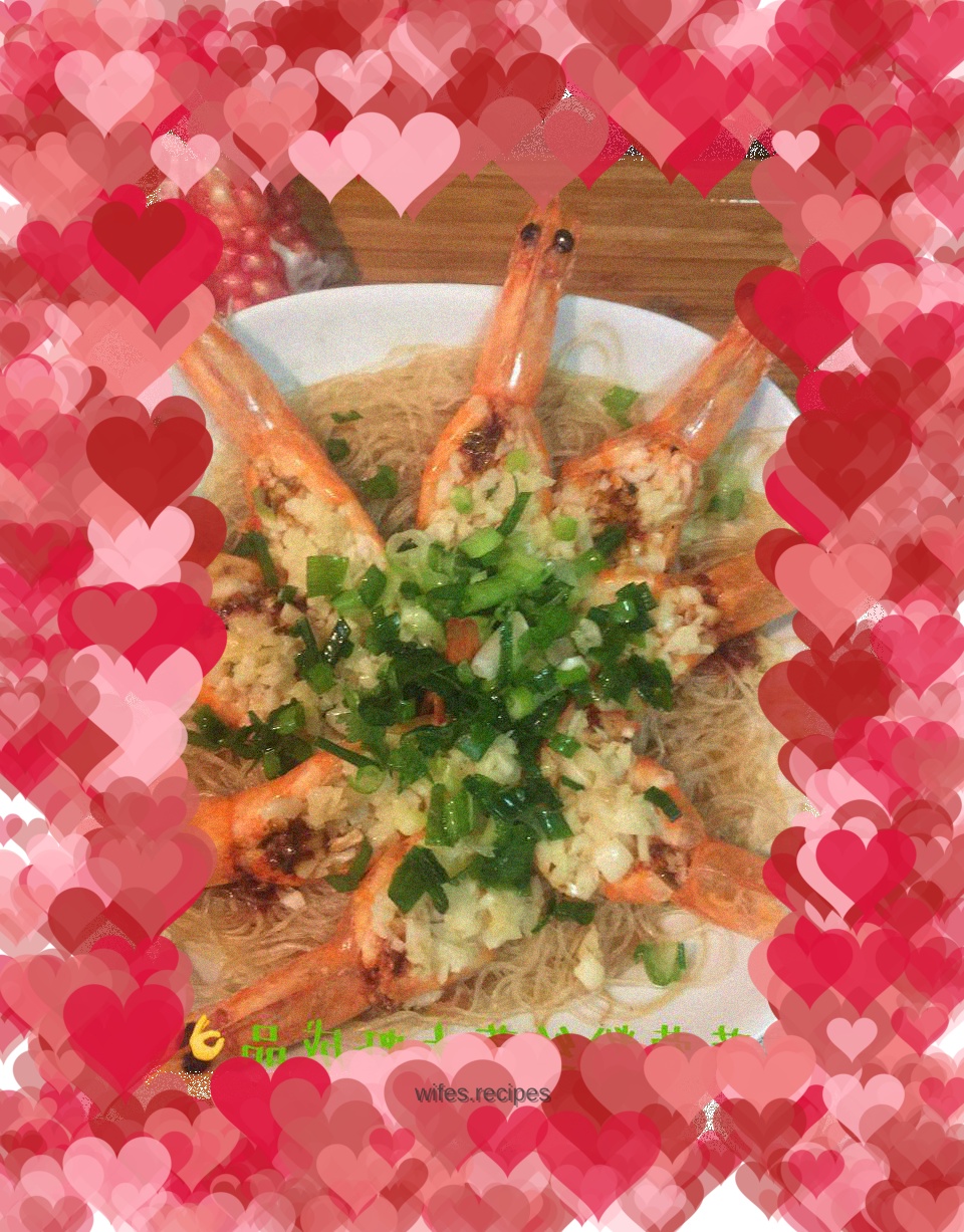 Steamed prawns with garlic vermicelli