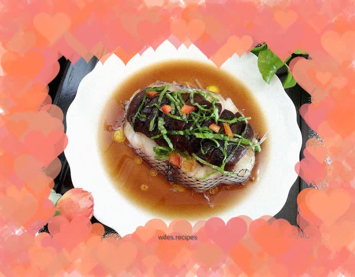 Steamed cod with mushrooms