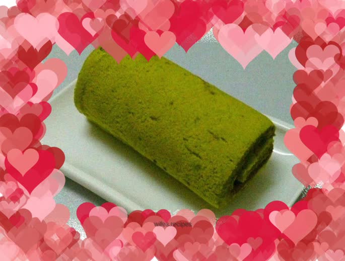 Matcha cake roll