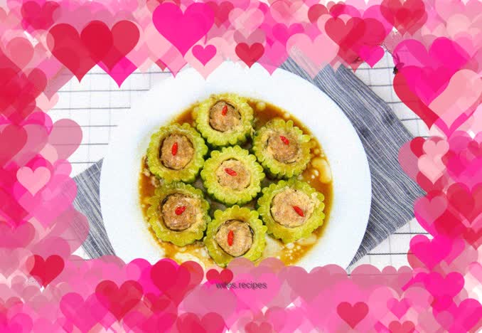 A must-have steamed dish to relieve summer heat - daogrs teaches you how to make bitter melon stuffed with meat
