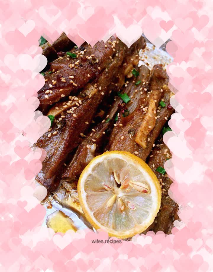Grilled Lamb Chops with Lemon Sauce