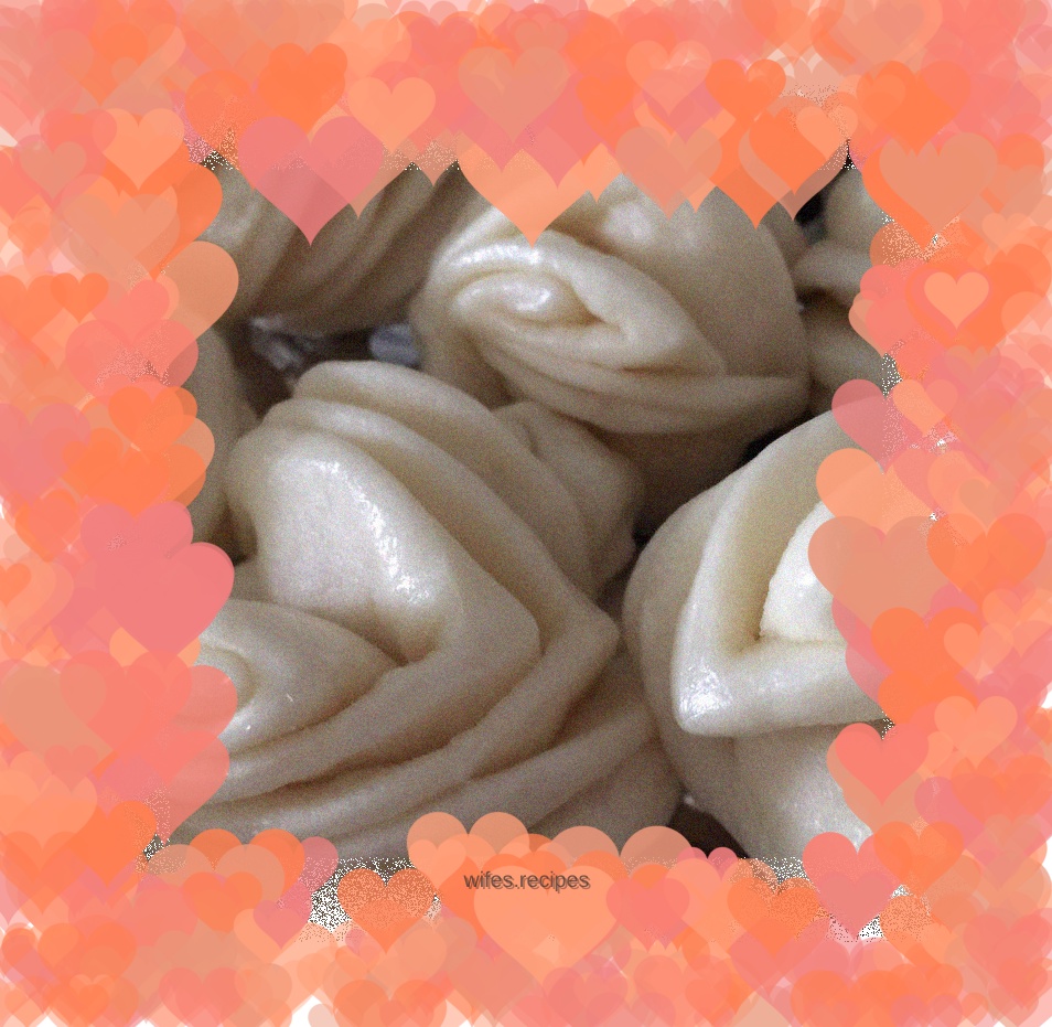 Traditional handmade flower rolls