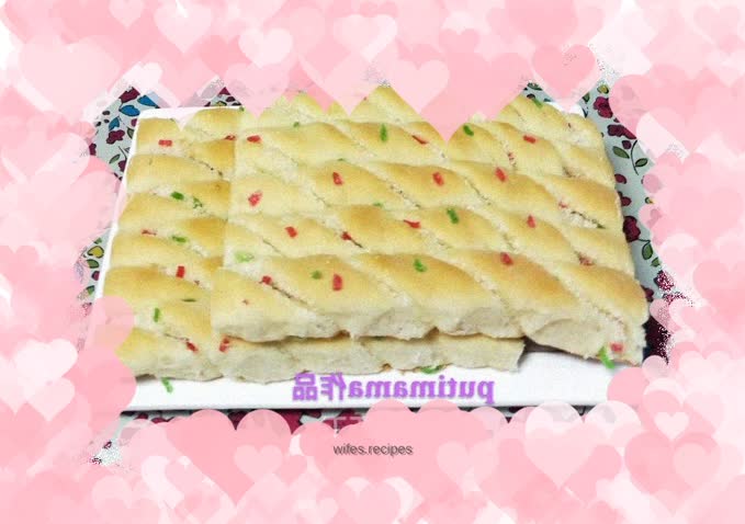Creative coconut pattern bread
