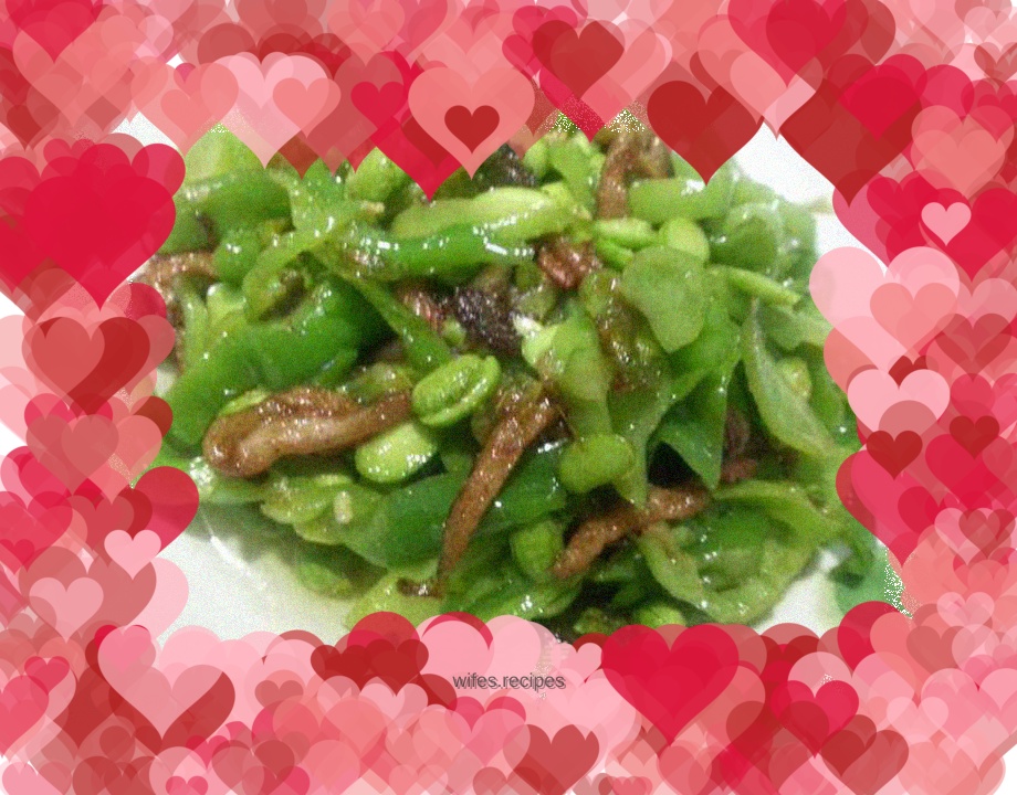 Shredded pork with green pepper and edamame