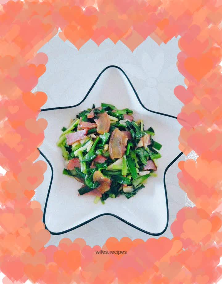Fried leeks with cured meat