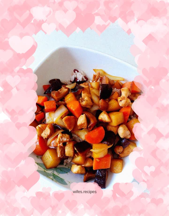 Colorful nutritious diced chicken