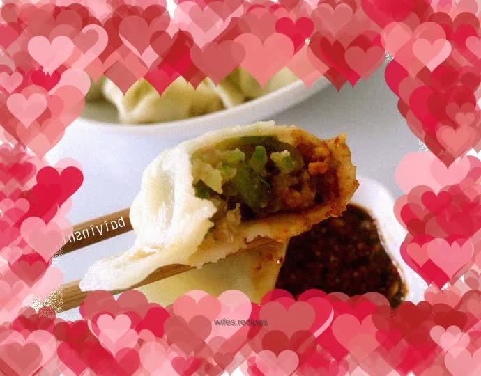 Dumplings stuffed with cucumber