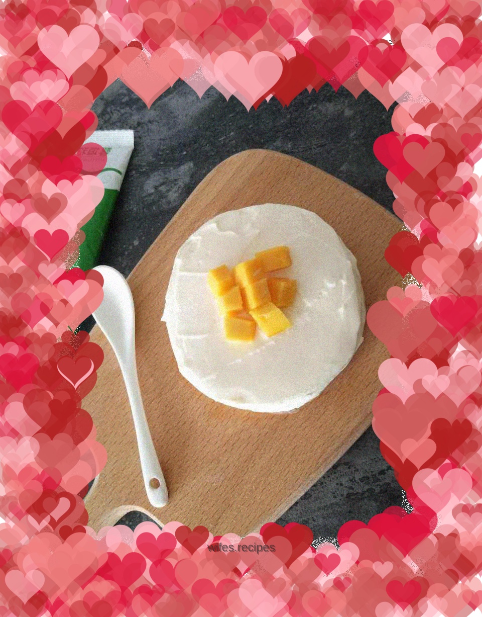 Handmade yogurt powder to make Greek yogurt (homemade yogurt)