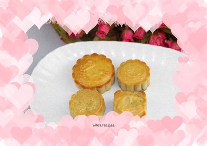 Cantonese-style mooncakes – Bohu also eats homemade mooncakes, it’s true!