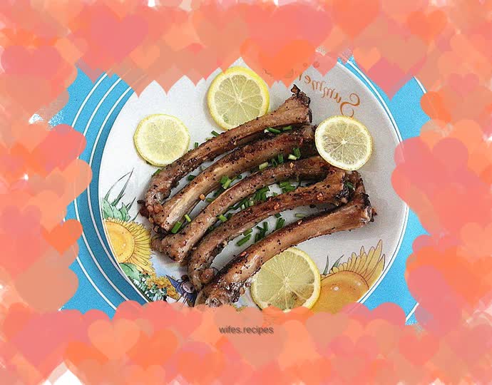 Black peppercorn garlic pork ribs