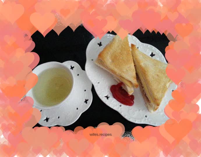 Delicious tuna sandwich