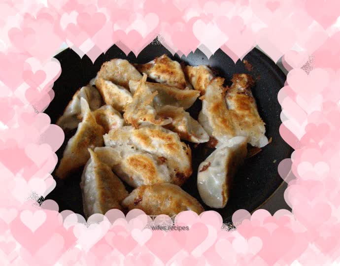 Binghua Fried Dumplings