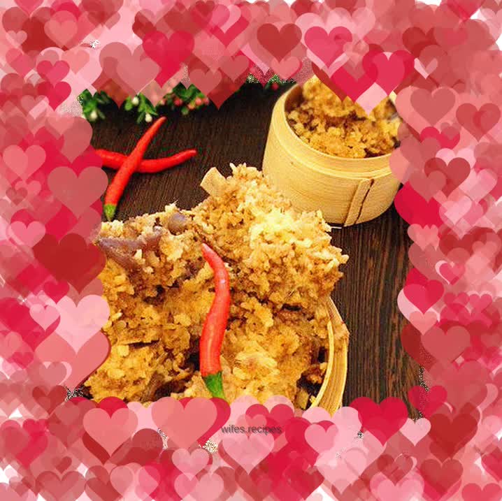 Steamed Pork Ribs with Lotus Leaf Rice Vermicelli