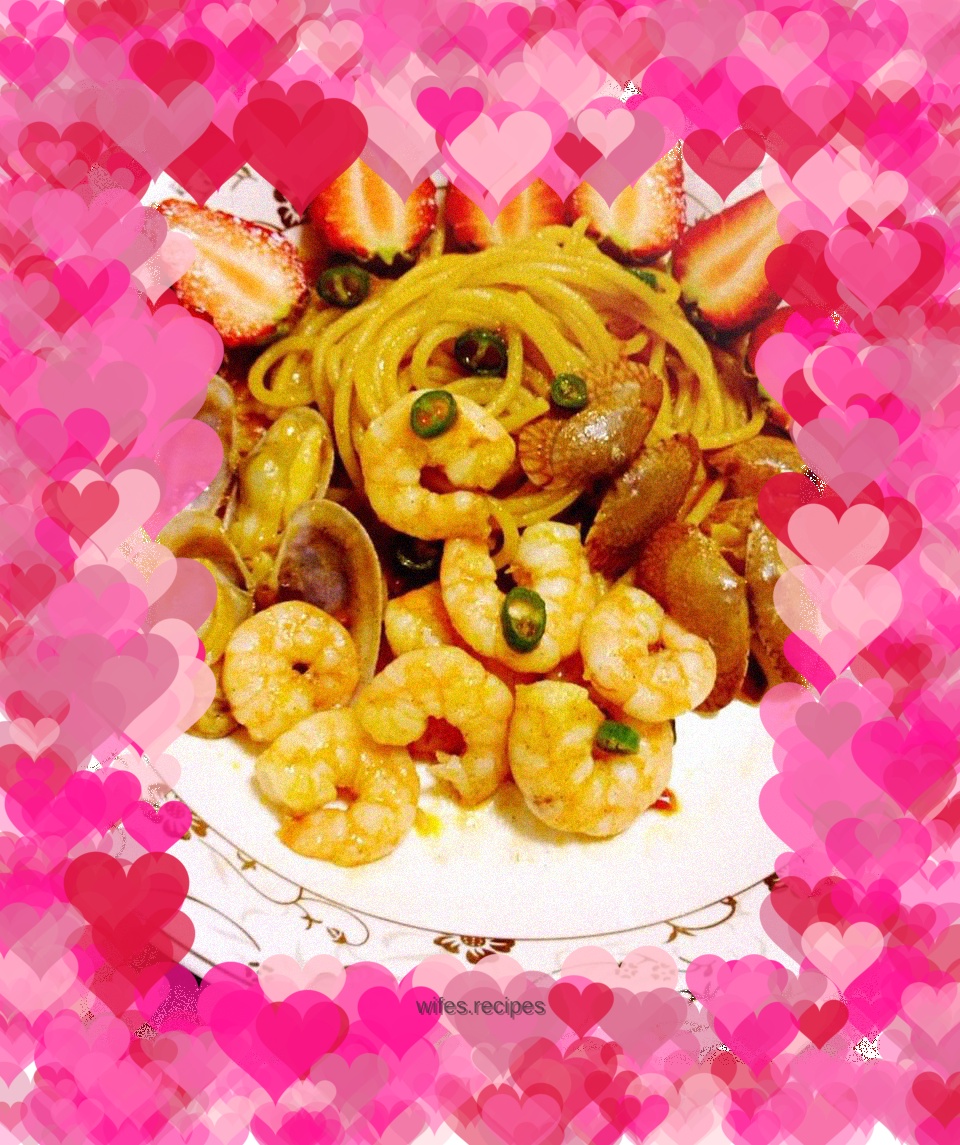 Seafood Pasta with Tomato Sauce