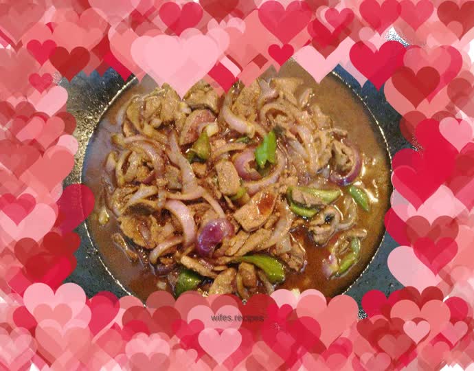 Fried pork liver with onions