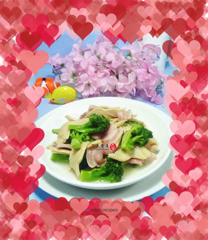 Stir-fried Broccoli with Bacon, Soy Protein