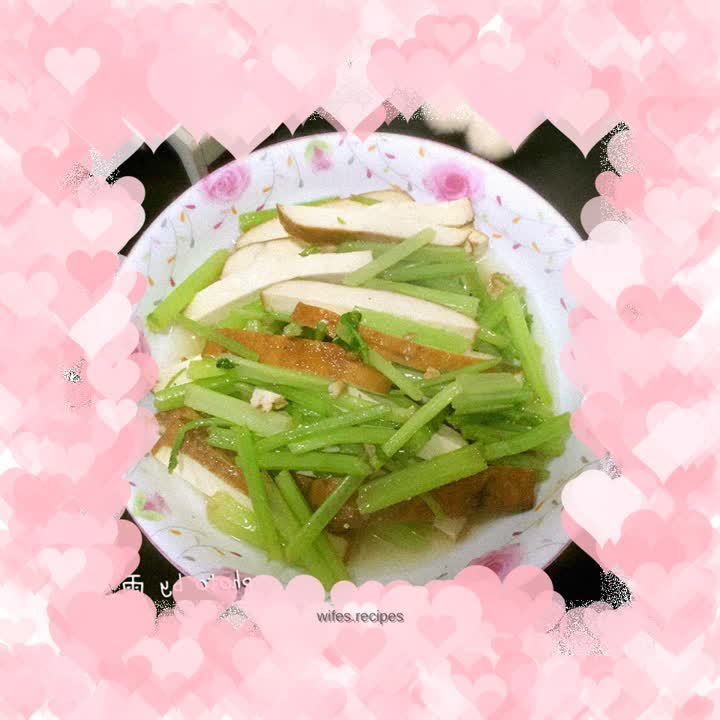 Dried five-spice celery