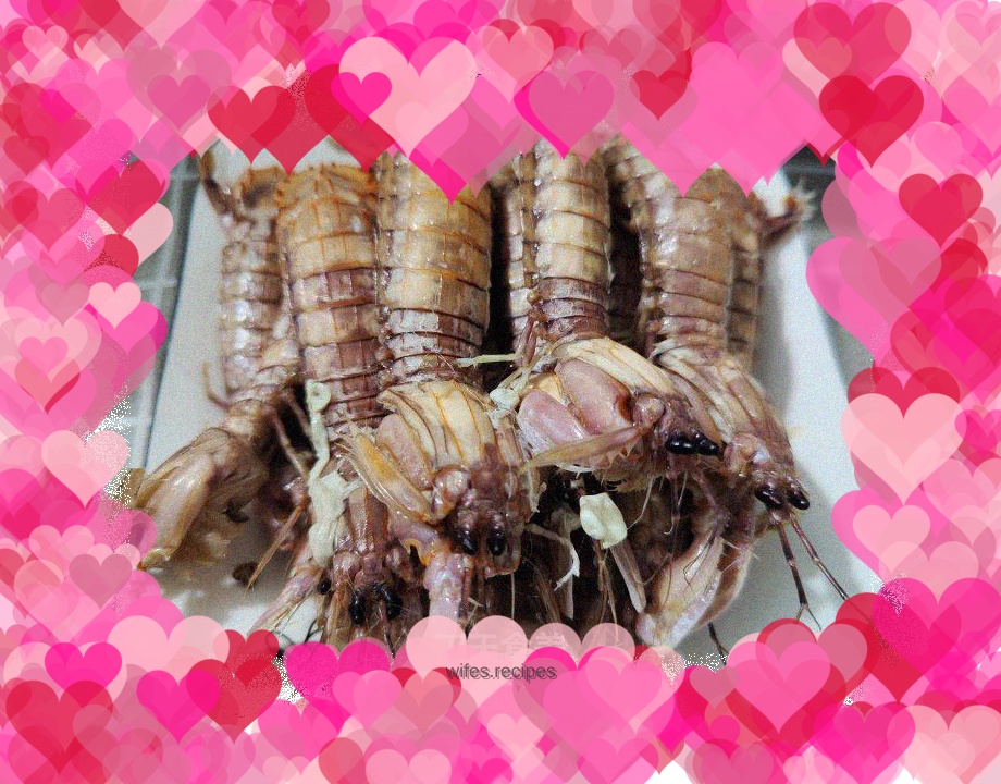 Steamed Pipi Shrimp