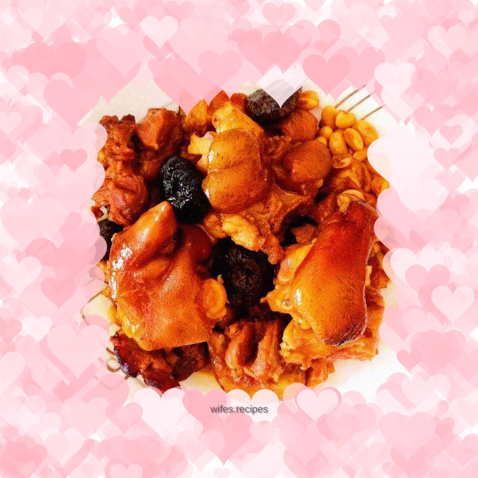 Braised Pork Knuckles