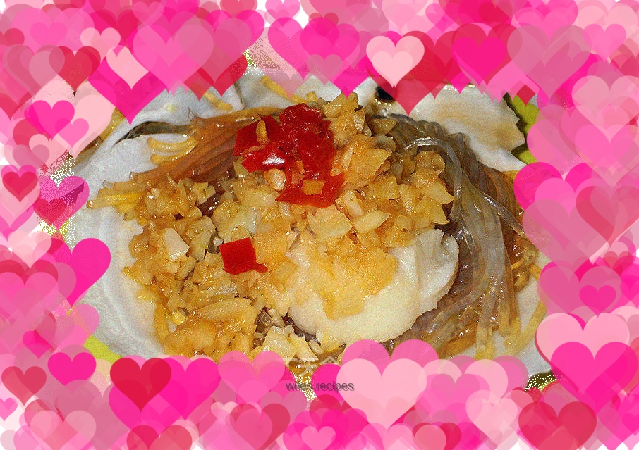 Steamed scallops with garlic vermicelli