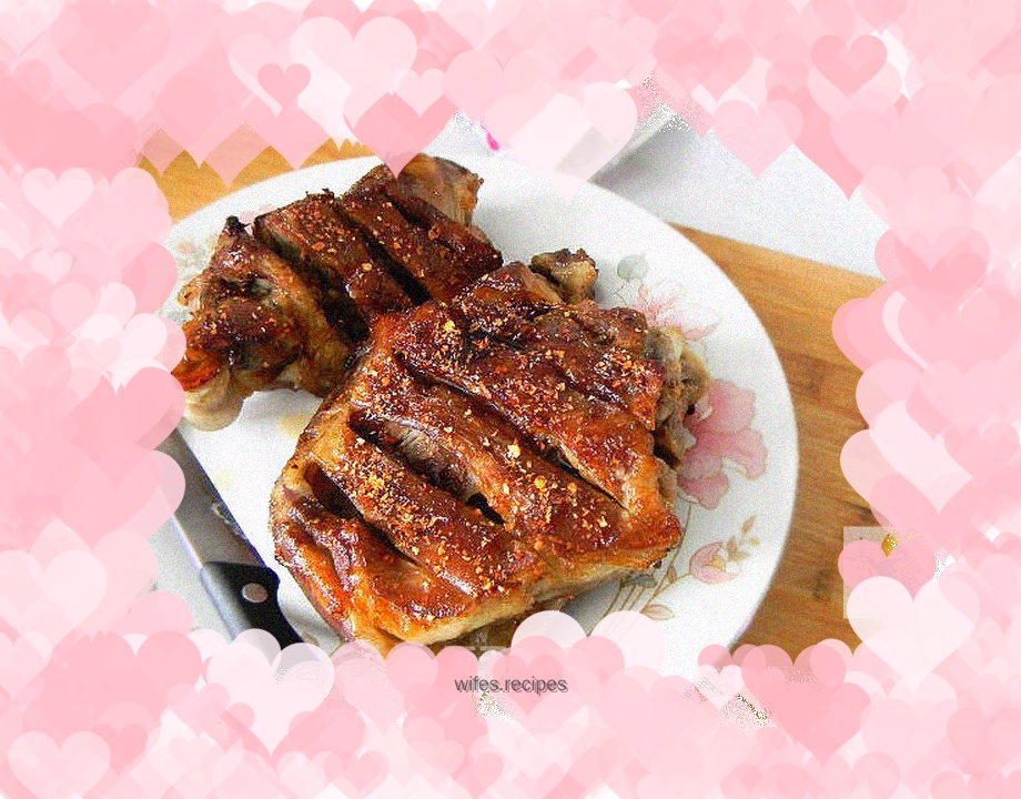 Sauce-flavored roasted lamb leg