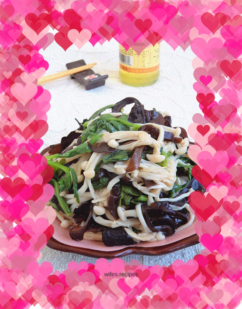 Daylily leaves mixed with fungus